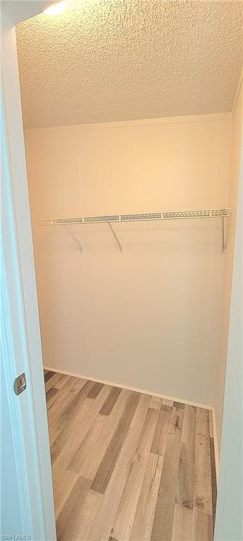 276 Grosbeak Ln, Naples, FL 34114-13