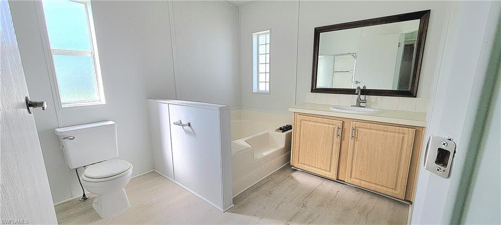 276 Grosbeak Ln, Naples, FL 34114-14
