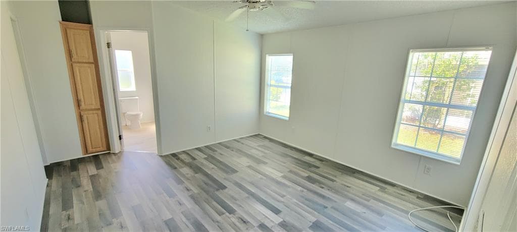 276 Grosbeak Ln, Naples, FL 34114-6