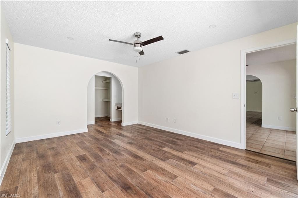 1513 52nd Ln, Cape Coral, FL 33914-17