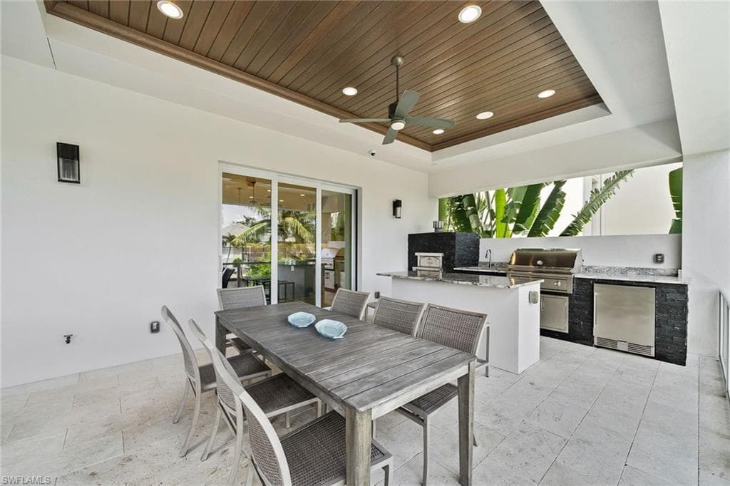 175 Conners Ave, Naples, FL 34108-25