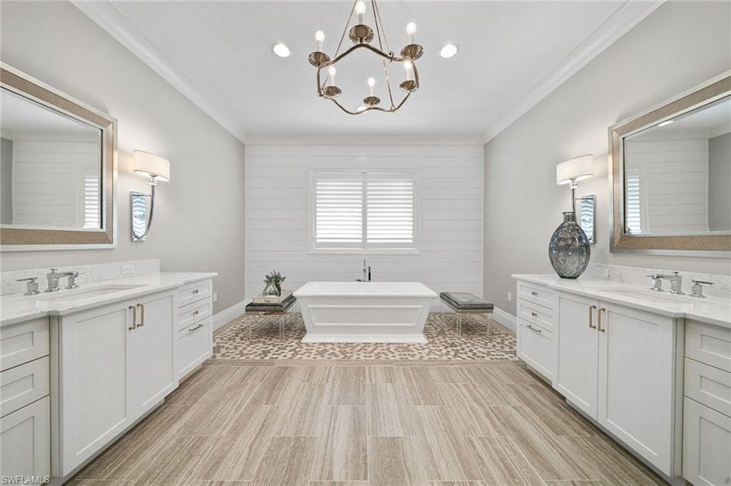 175 Conners Ave, Naples, FL 34108-34