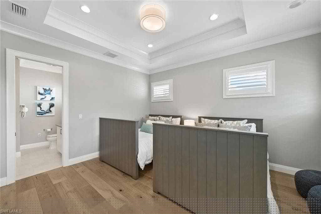 175 Conners Ave, Naples, FL 34108-46