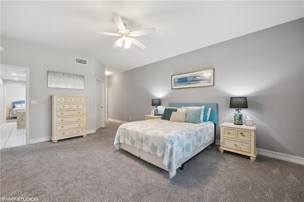 200 Diamond Cir 207, Naples, FL 34110-16