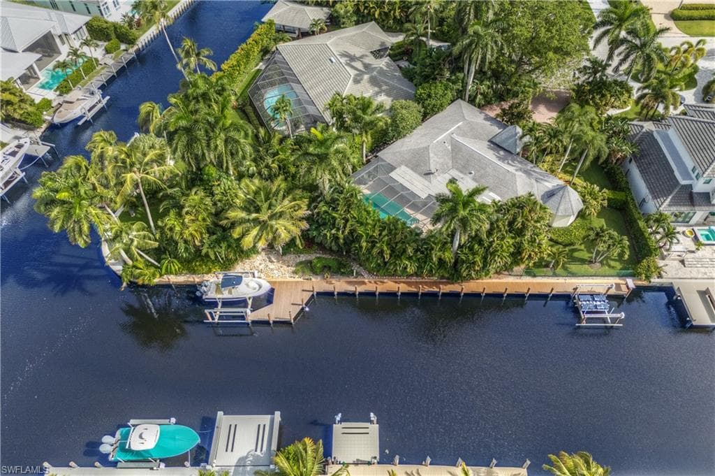 1303 Wahoo Ct, Naples, FL 34102-10