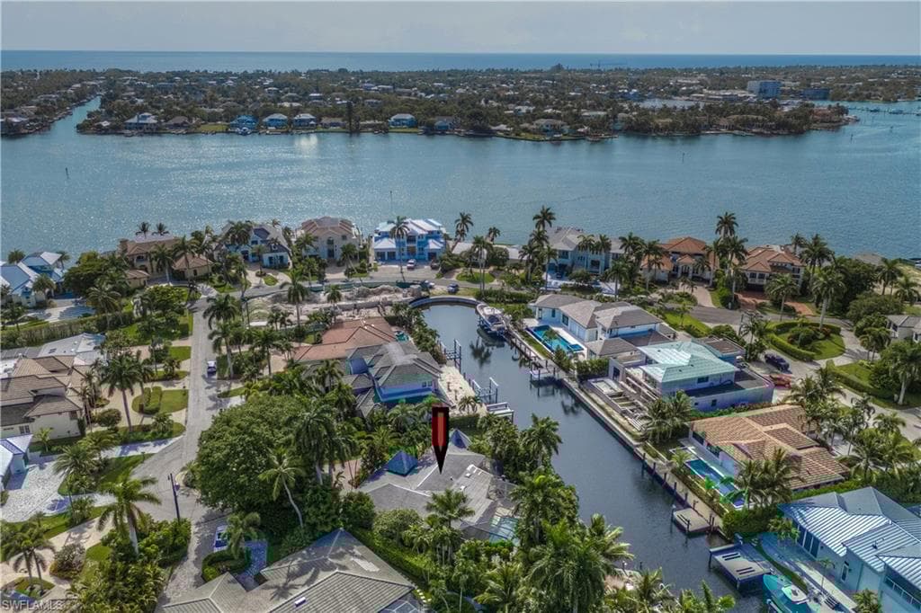 1303 Wahoo Ct, Naples, FL 34102-43