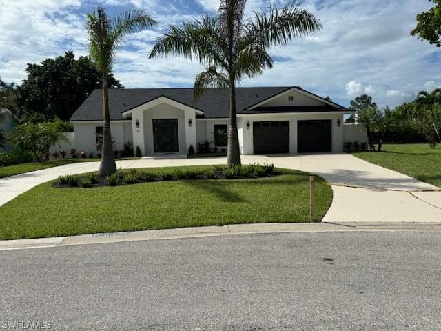 181 Briarcliff Ln, Naples, FL 34113-1