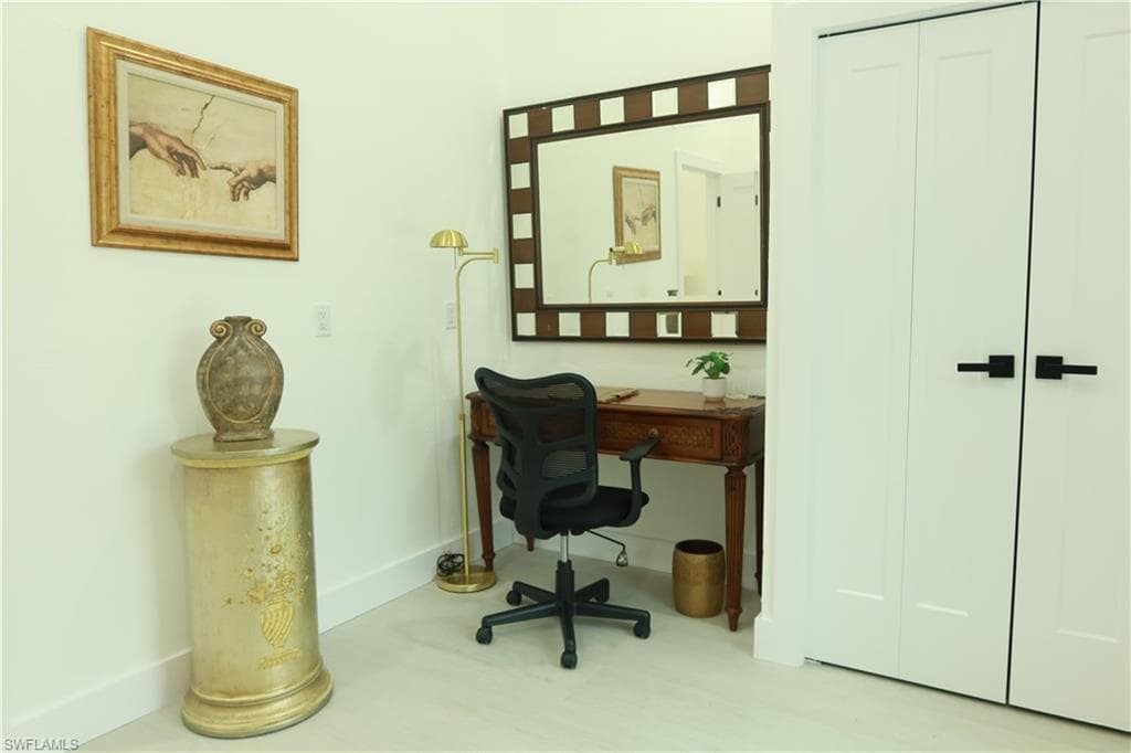 181 Briarcliff Ln, Naples, FL 34113-21