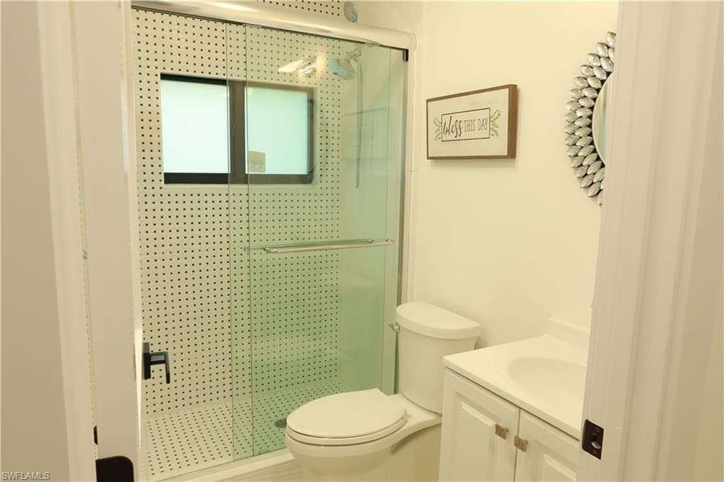 181 Briarcliff Ln, Naples, FL 34113-22