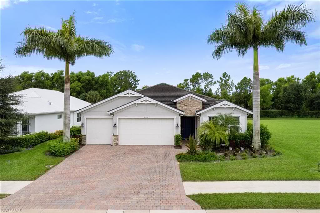 14808 Windward Ln, Naples, FL 34114-11