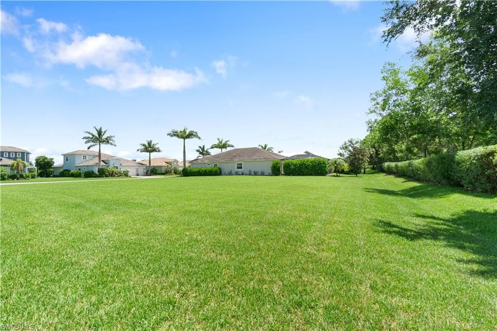 14808 Windward Ln, Naples, FL 34114-30