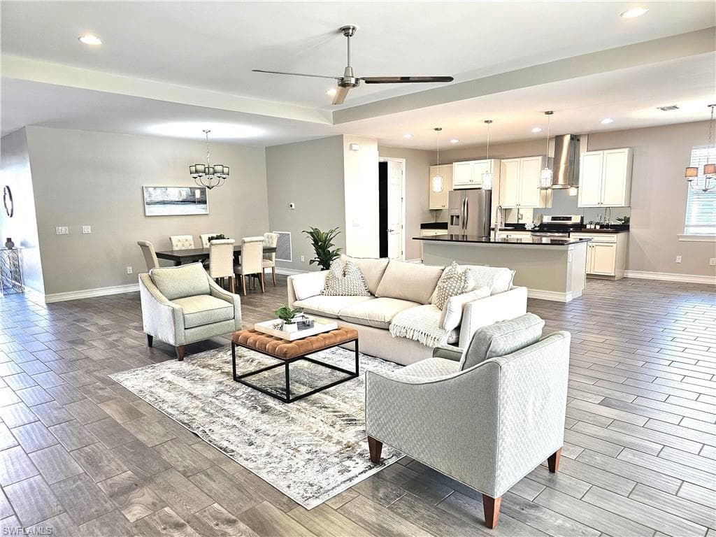 14808 Windward Ln, Naples, FL 34114-3
