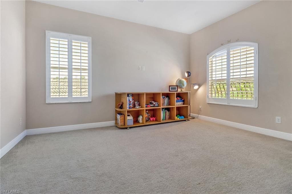 7787 Martino Cir, Naples, FL 34112-19