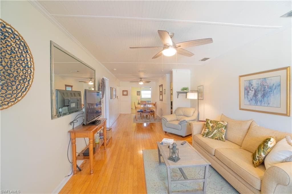 736 104th Ave N, Naples, FL 34108-10