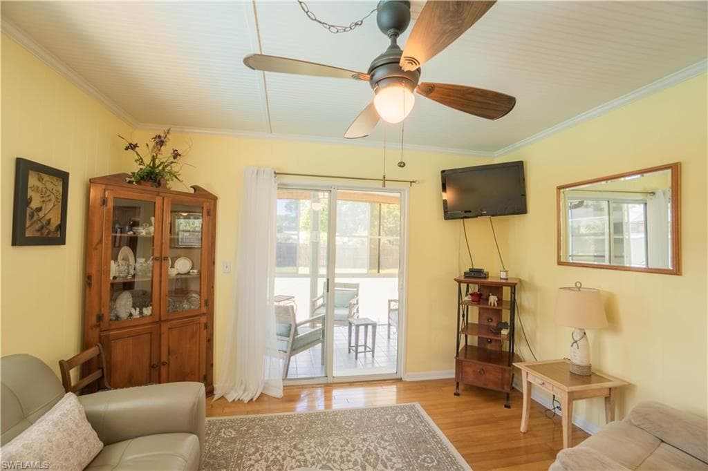 736 104th Ave N, Naples, FL 34108-13
