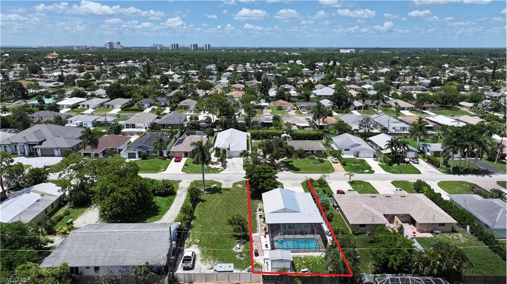 736 104th Ave N, Naples, FL 34108-29