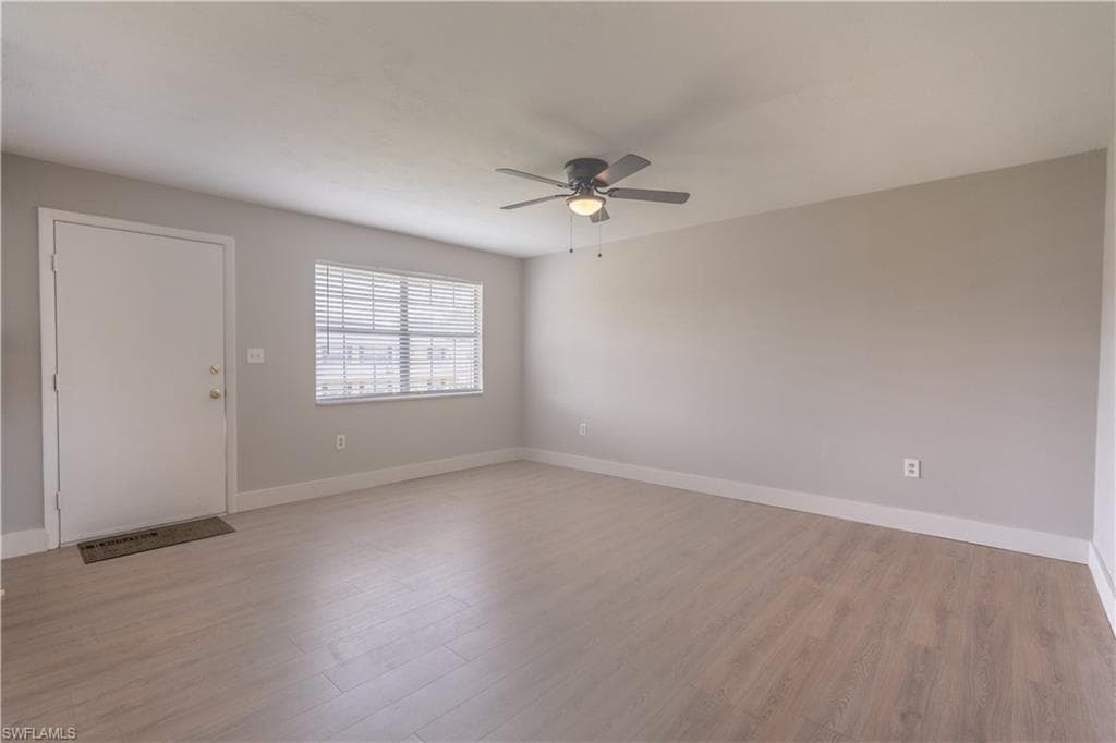 3325 Airport Rd N S8, Naples, FL 34105-14