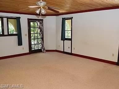 4045 Skyway Dr 26, Naples, FL 34112-9