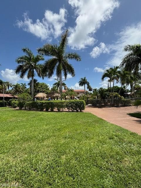 25000 Tamiami Trl E C128, Naples, FL 34114-19