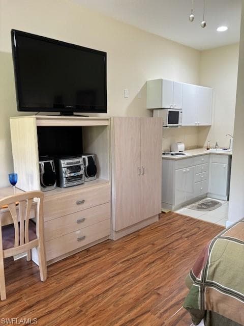 25000 Tamiami Trl E C128, Naples, FL 34114-6