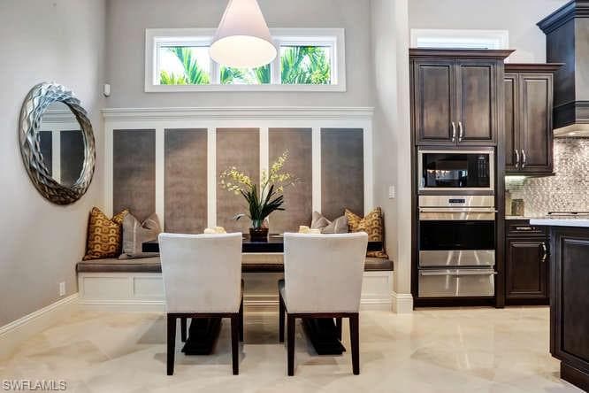 595 Regatta Rd, Naples, FL 34103-10