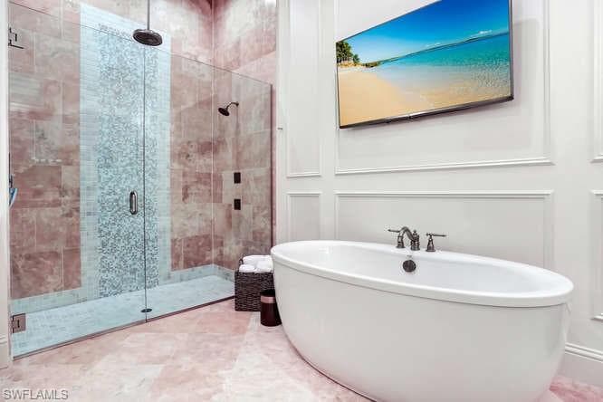 595 Regatta Rd, Naples, FL 34103-13