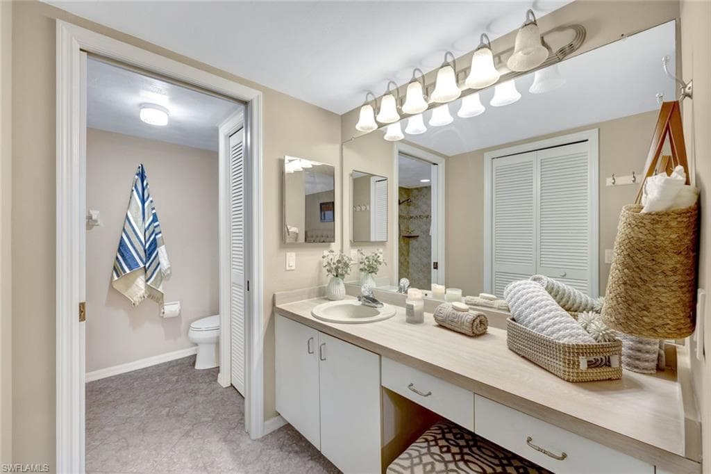 7340 Glenmoor Ln 3105, Naples, FL 34104-16