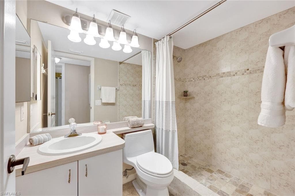 7340 Glenmoor Ln 3105, Naples, FL 34104-24