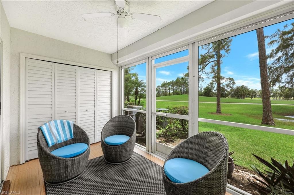 7340 Glenmoor Ln 3105, Naples, FL 34104-27