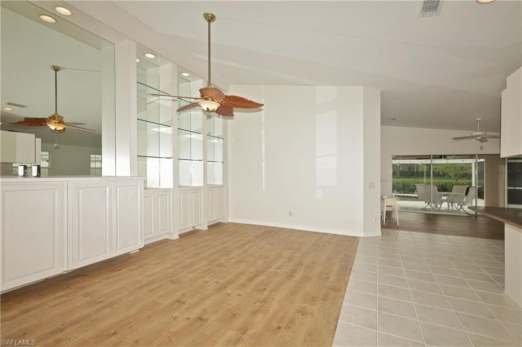 5009 Ventura Ct, Naples, FL 34109-9