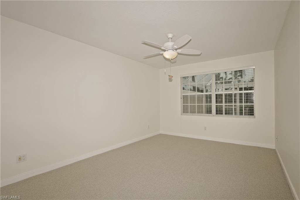 5009 Ventura Ct, Naples, FL 34109-24
