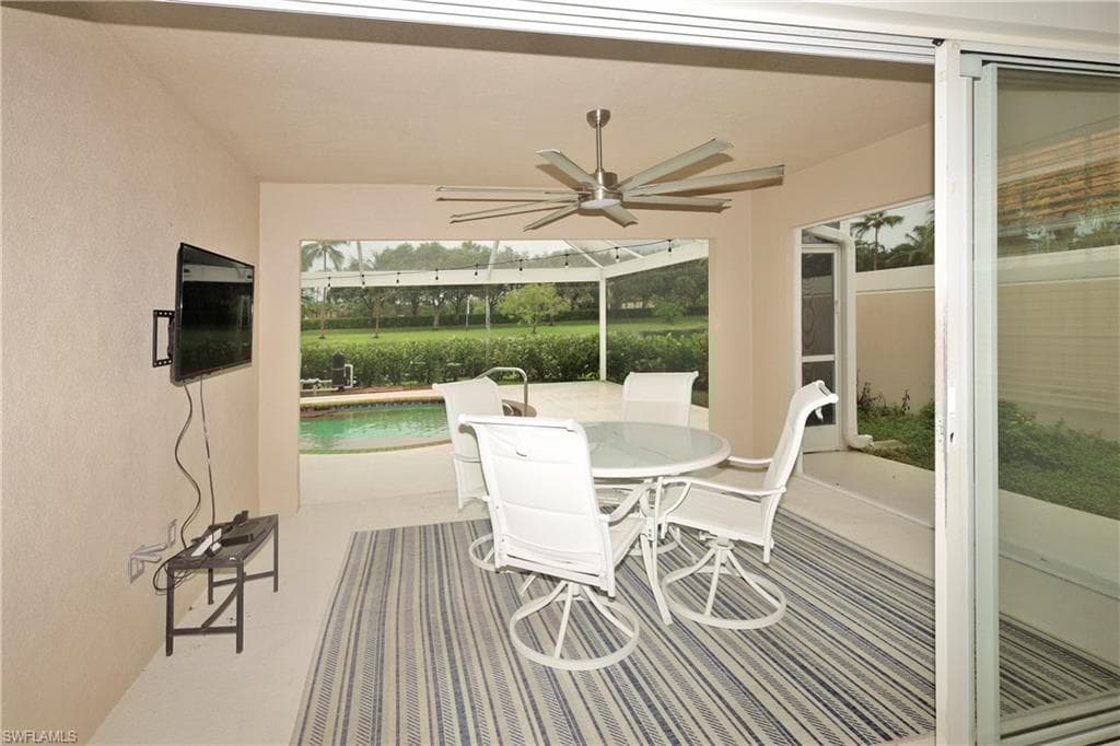5009 Ventura Ct, Naples, FL 34109-25