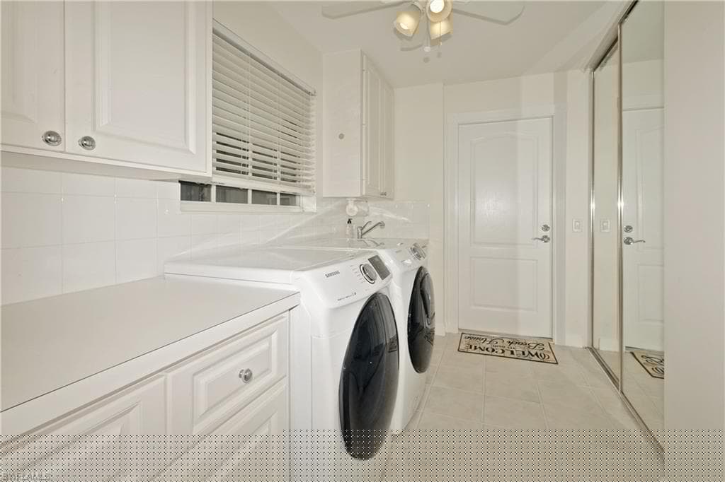 5009 Ventura Ct, Naples, FL 34109-5