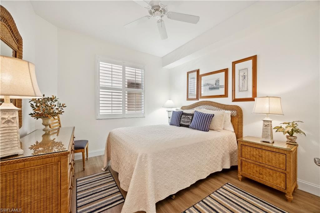 460 Launch Cir 303, Naples, FL 34108-14
