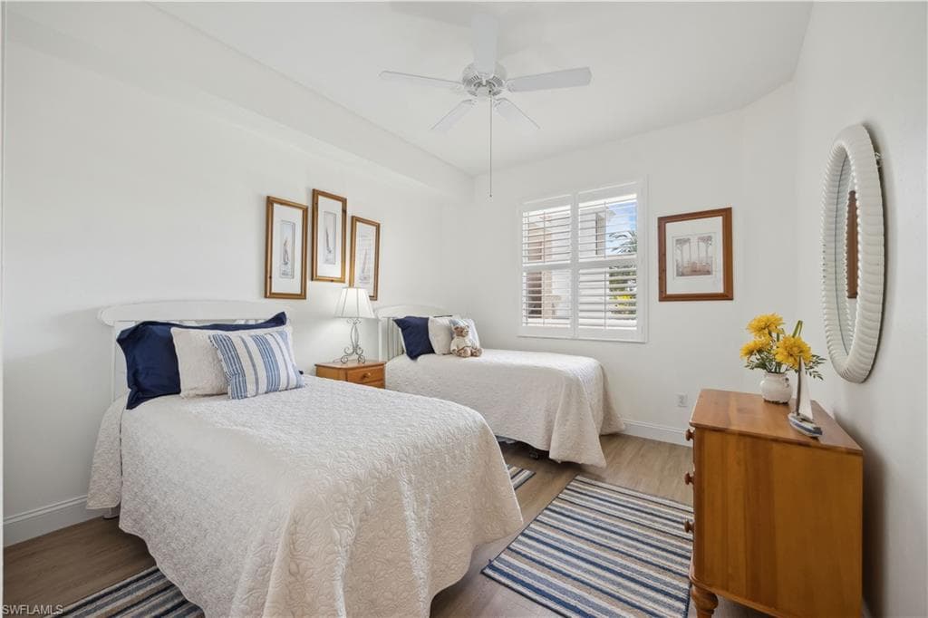 460 Launch Cir 303, Naples, FL 34108-15