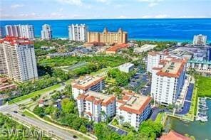 460 Launch Cir 303, Naples, FL 34108-21
