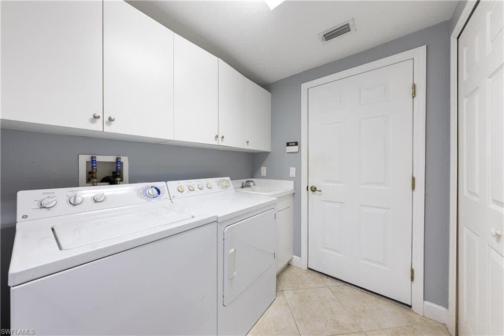 10507 Sevilla Dr 101, Fort Myers, FL 33913-17