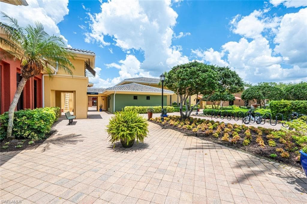 10507 Sevilla Dr 101, Fort Myers, FL 33913-35