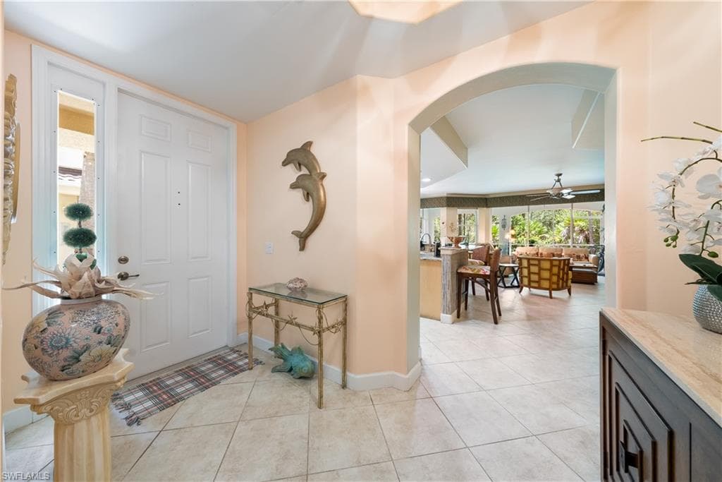 10507 Sevilla Dr 101, Fort Myers, FL 33913-2