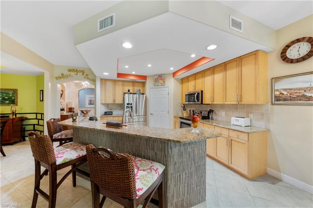 10507 Sevilla Dr 101, Fort Myers, FL 33913-3