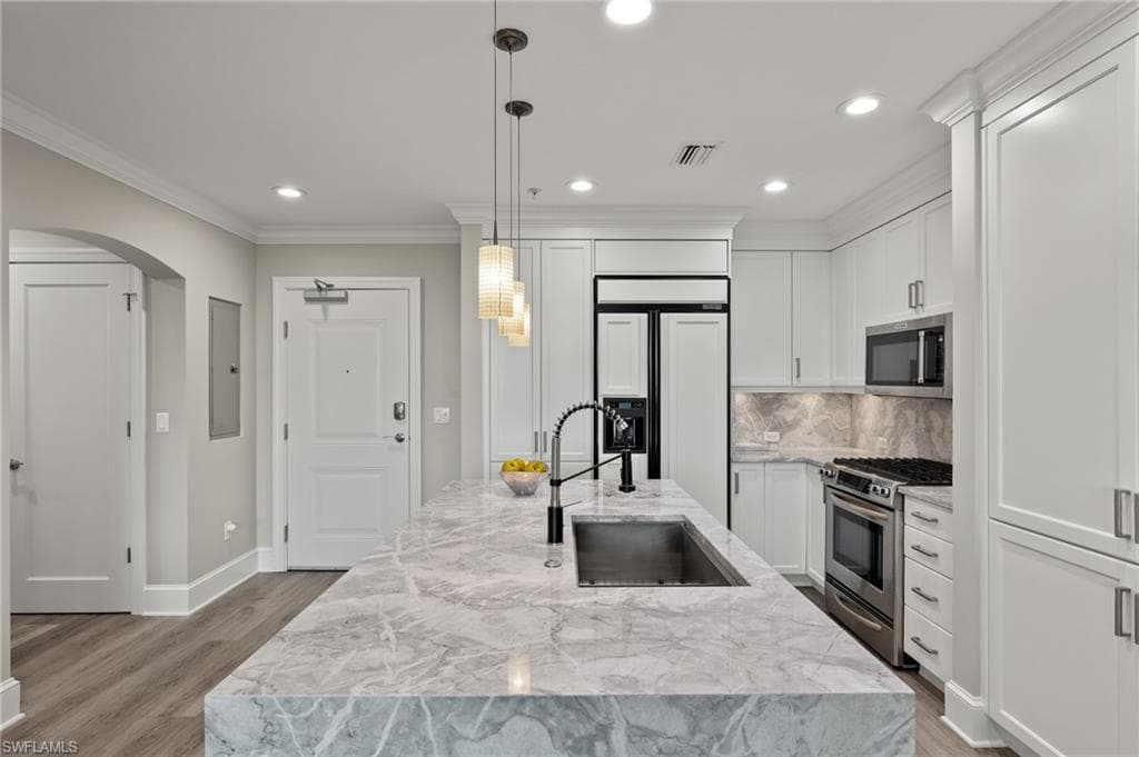 9115 Strada Pl 5508, Naples, FL 34108-11