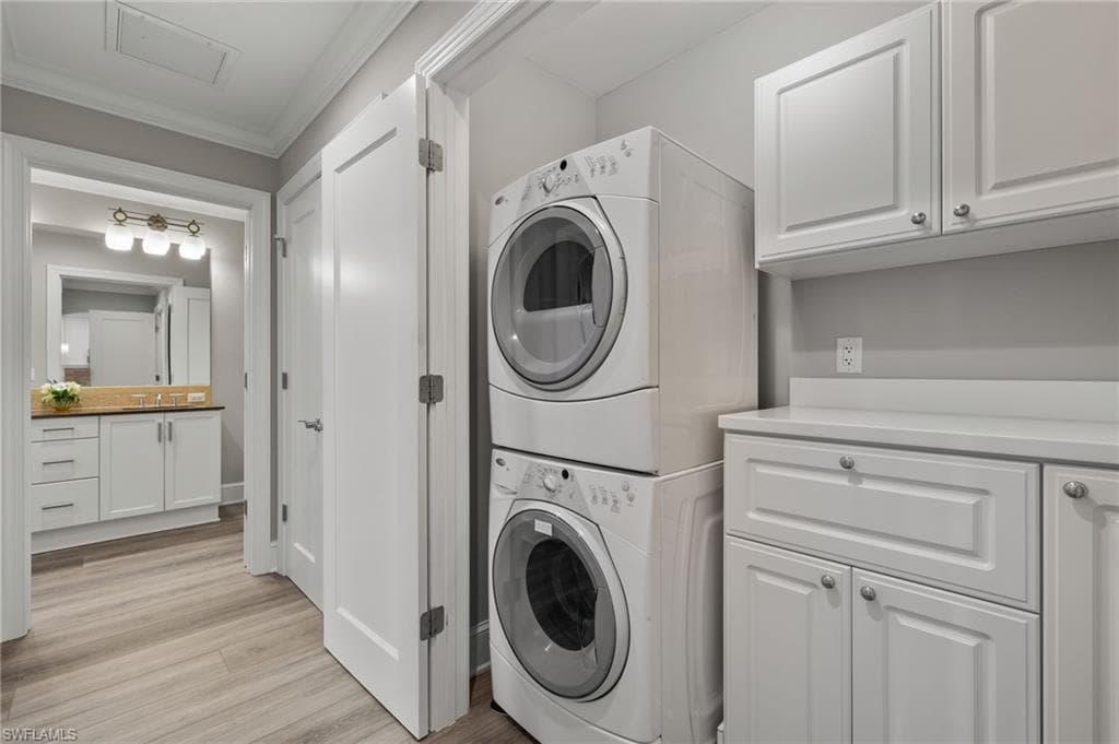 9115 Strada Pl 5508, Naples, FL 34108-24