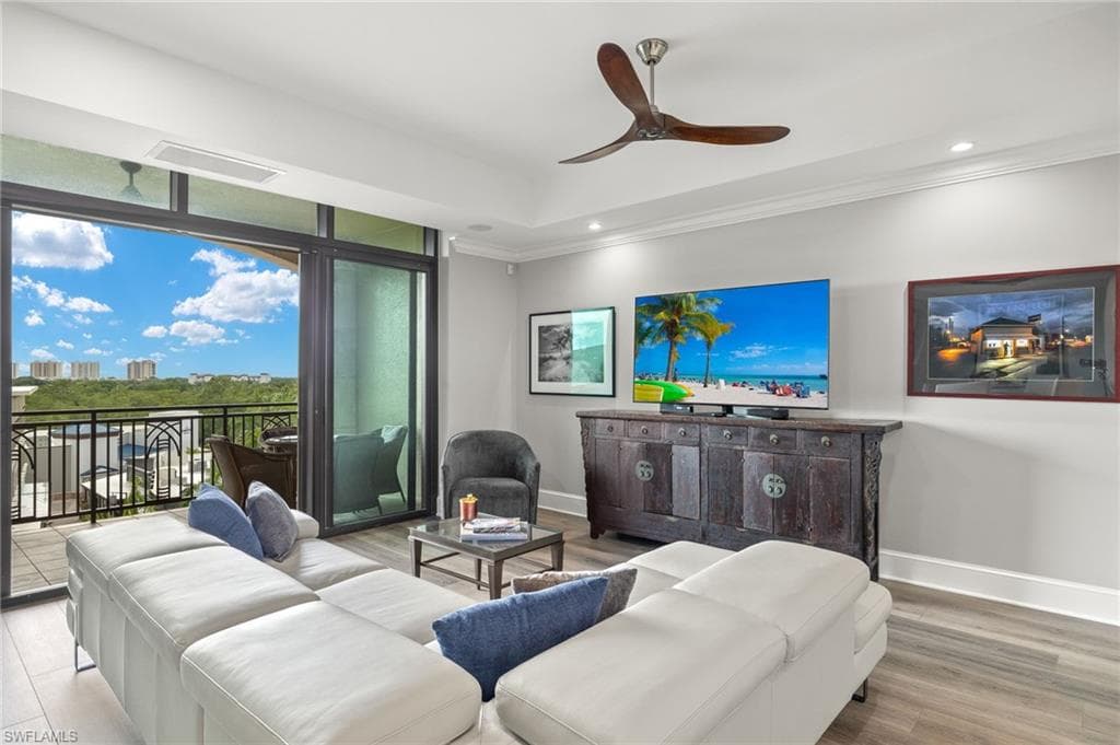9115 Strada Pl 5508, Naples, FL 34108-5