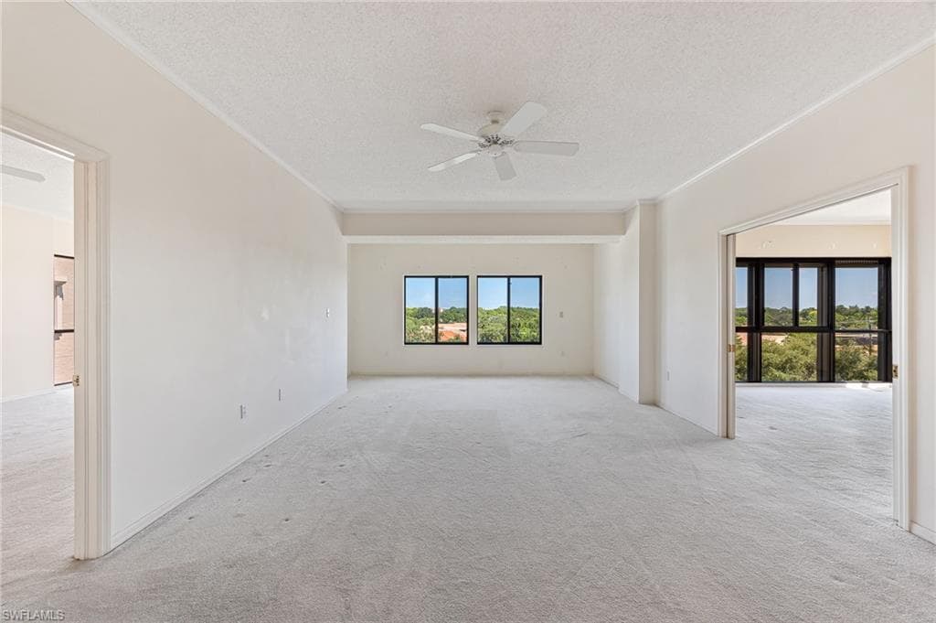 900 Arbor Lake Dr 9-501, Naples, FL 34110-1
