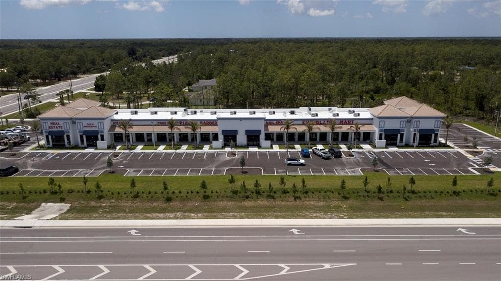 55 Everglades Blvd N 113, Naples, FL 34120-4