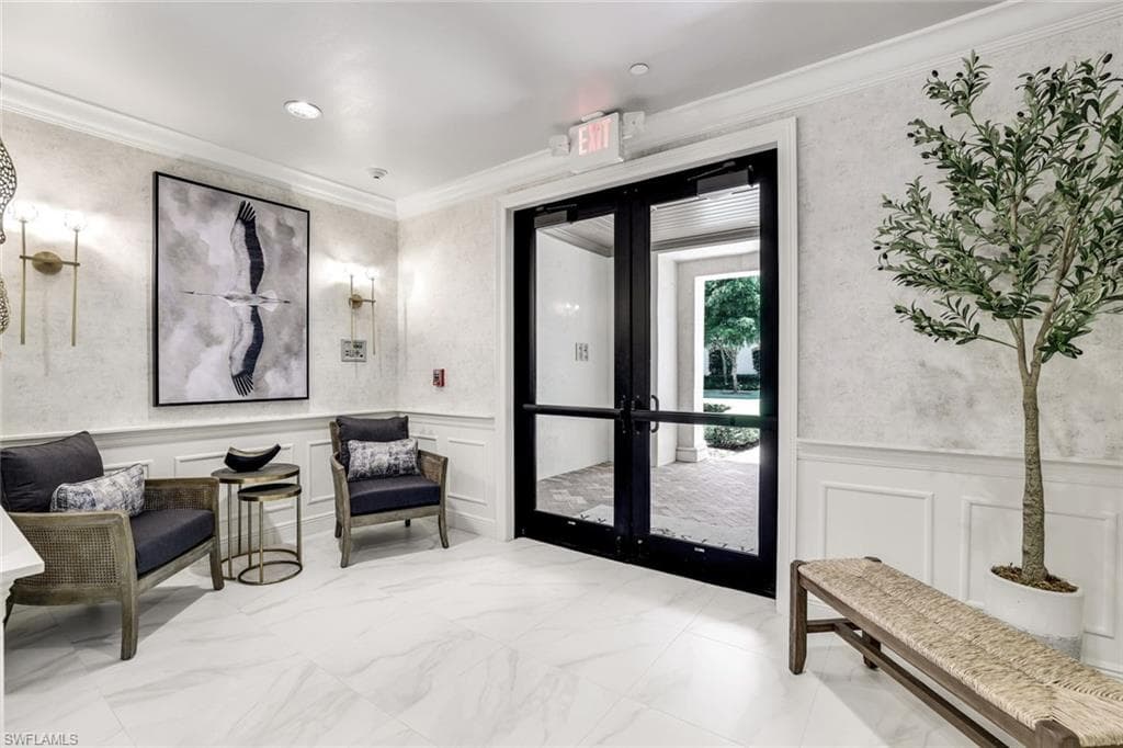 16433 Carrara Way 202, Naples, FL 34110-28