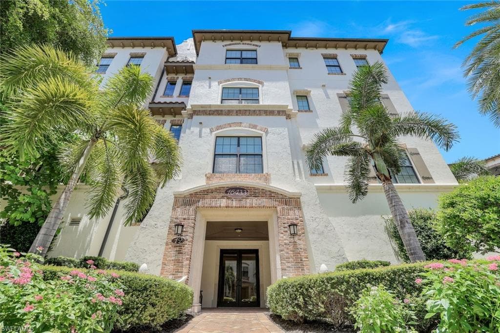 16433 Carrara Way 202, Naples, FL 34110-5