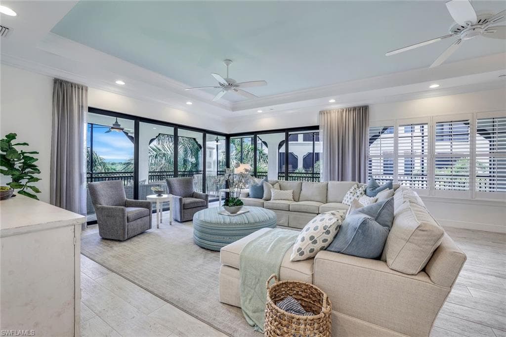 16433 Carrara Way 202, Naples, FL 34110-6
