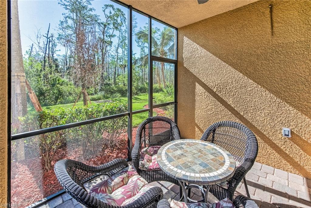 9715 Acqua Ct 111, Naples, FL 34113-20