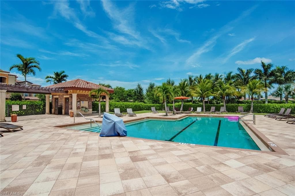 9715 Acqua Ct 111, Naples, FL 34113-22
